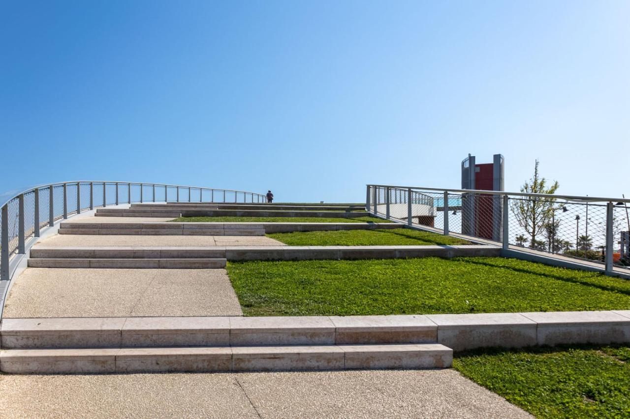 Bilocale Con Giardino A 200Mt Dal Mare - Homeunity Rimini Exterior foto
